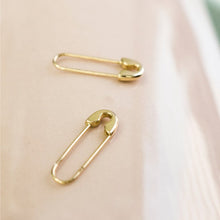 Load image into Gallery viewer, 10K GOLD PLAIN SAFETY PIN EARRINGS
