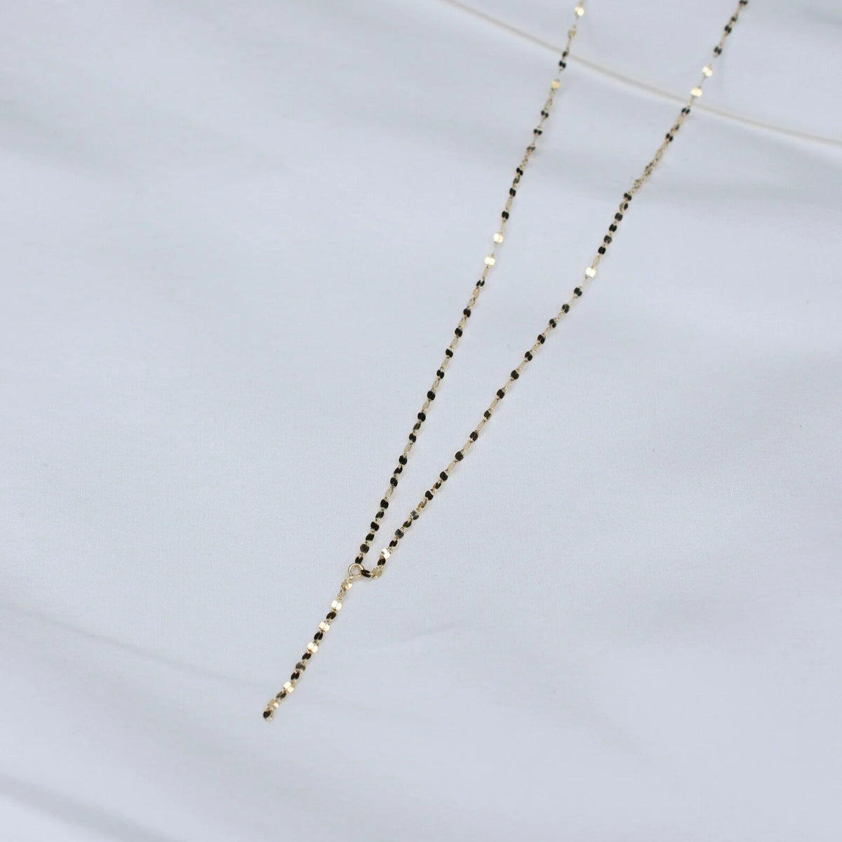 10K YELLOW GOLD BUCKLE CHAIN LARIET NECKLACE