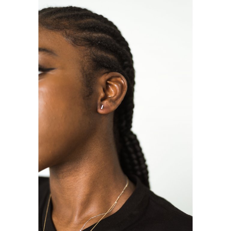 PLAIN SMALL 10K GOLD BAR STUDS